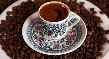 İçtiği kahveden zehirlendi hastaneye kaldırıldı: Sağlık durumu iyiye gidiyor