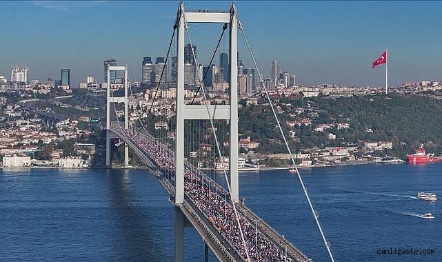 İstanbul Maratonu'nu erkeklerde Kenyalı atlet Rhonzas Lokitam Kilimo kazandı