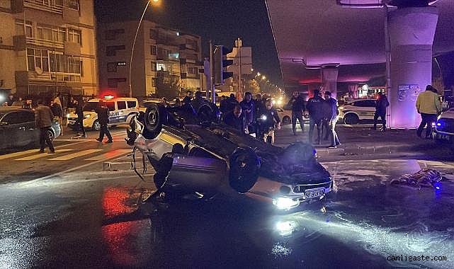 Kayseri'de dur ihtarına uymayan araç devrildi: 2 kişi yaralı