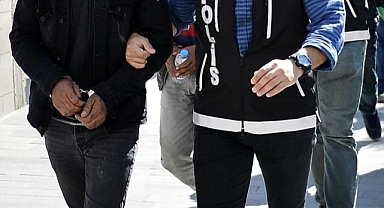 Kayseri'de sarrafa sahte altın bozduran 5 şüpheli yakalandı