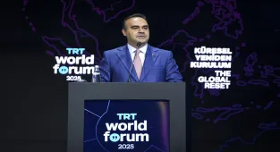 Sanayi ve Teknoloji Bakanı Kacır, TRT World Forum 2025'te konuştu: