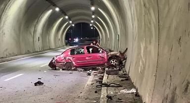 Zonguldak'ta tünelin duvarına çarpan otomobildeki 2 kişi yaralandı