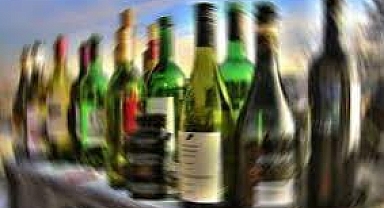 17 ilde sahte içki operasyonu: 27 bin 886 litre sahte alkol ele geçirildi