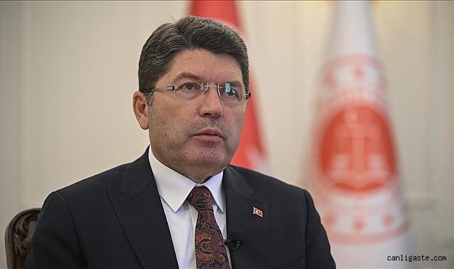 Adalet Bakanı Tunç: Libya Genelkurmay Başkanı Al-Haddad'ın da bulunduğu uçağın düşmesiyle ilgili soruşturma başlatıldı