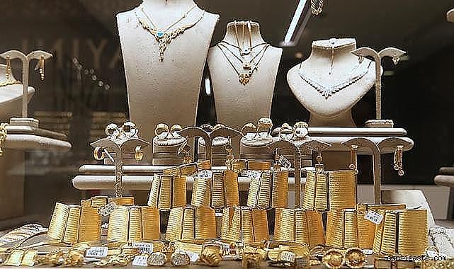 Altın fiyatları coştu gidiyor! Gram altın 6 bin TL'yi aştı