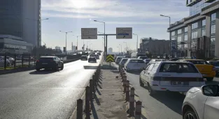 Ankara'da kavşak ve ana arterlerde trafik düzenlemesi