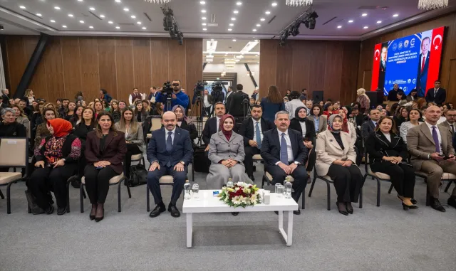 Bakan Göktaş, Sosyal Hizmetler ve Bakım Hizmetlerinin Sunulmasında Sosyal Kooperatifler Çalıştayında konuştu: