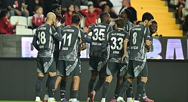 Beşiktaş'ın Trabzonspor maçı kamp kadrosunda kimler var?