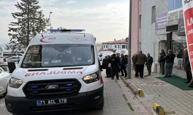 Kayınpeder gelinini yaraladı, gelinin kız kardeşini öldürdü