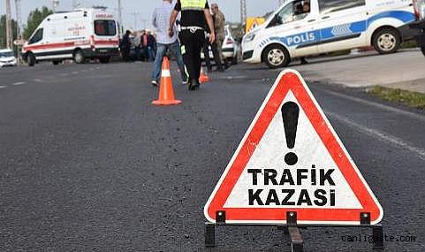İki otomobil çarpıştı: 1 ölü, 7 yaralı