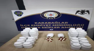 İzmir'deki uyuşturucu operasyonunda 2 kişi gözaltına alındı