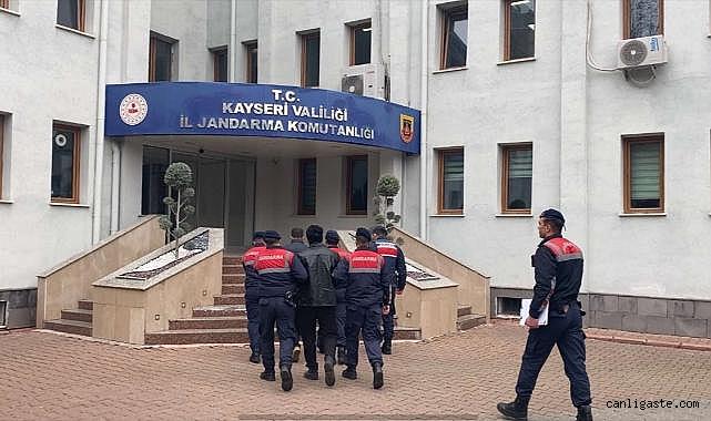 Kayseri'de DEAŞ operasyonunda 2 zanlı yakalandı