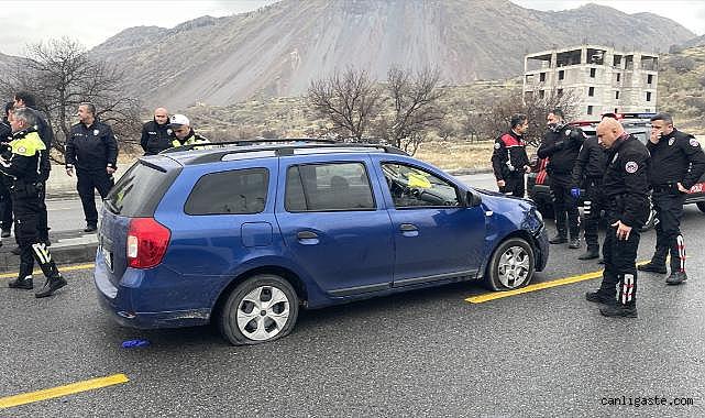 Kayseri'de dur ihtarına uymayan 2 şüpheli kovalamacayla yakalandı