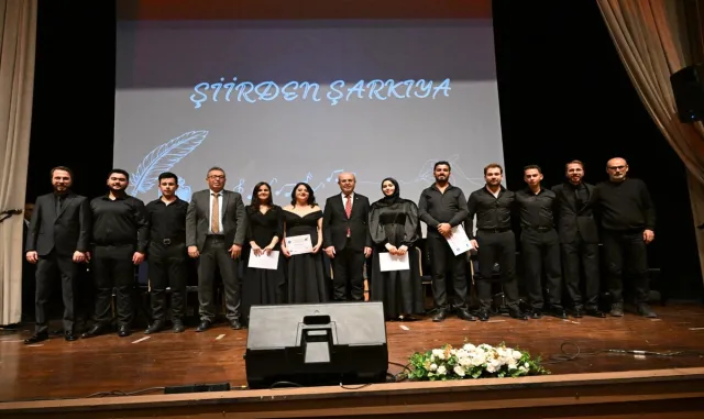 Kırşehir'de 1. Aşık Paşa Dil ve Şiir Festivali yapıldı