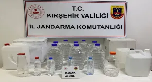 Kırşehir'de 62 litre kaçak alkol ele geçirildi