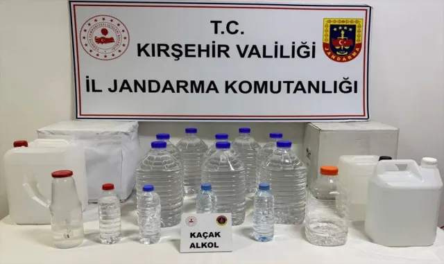 Kırşehir'de 62 litre kaçak alkol ele geçirildi