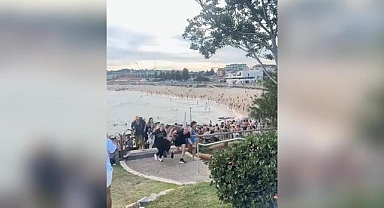 Sydney'deki plajda düzenlenen silahlı saldırıda 9 kişi hayatını kaybetti