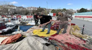 Tekirdağlı balıkçılar poyrazın dinmesini bekliyor 