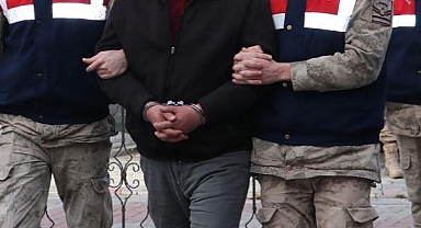 Yurt dışına kaçmaya çalışan dört suç örgütü üyesi yakalandı