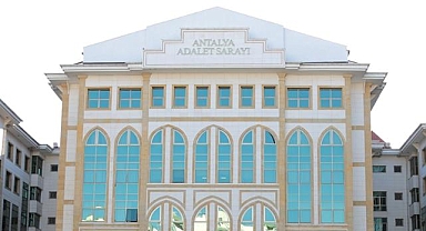 Antalya Büyükşehir Belediyesine operasyon: 14 gözaltı