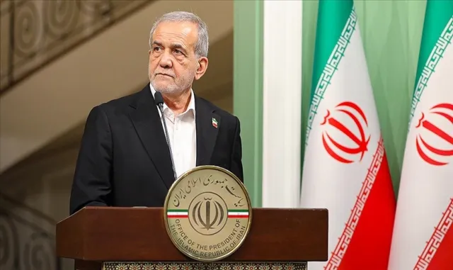 Azerbaycan Cumhurbaşkanı Aliyev ile İran Cumhurbaşkanı Pezeşkiyan bölgesel gerilimi görüştü