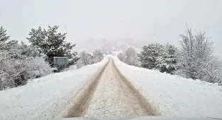 Beypazarı'nda kar yağışı etkili oldu
