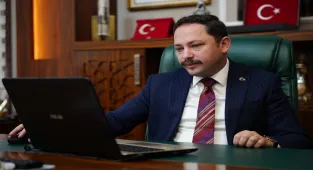 Biga Kaymakamı Kayabaşı, AA'nın Yılın Kareleri oylamasına katıldı