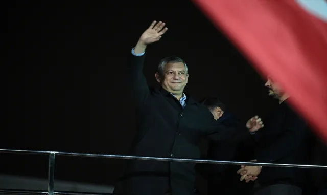 CHP Genel Başkanı Özel, partisinin Beşiktaş mitinginde konuştu: