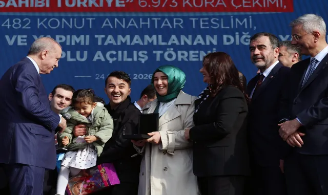 Cumhurbaşkanı Erdoğan, Ev Sahibi Türkiye kura çekimi, anahtar teslimi ve toplu açılış töreninde konuştu: (2)