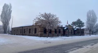 Doğu Anadolu'da 6 ilde dondurucu soğuklar yaşamı güçleştiriyor