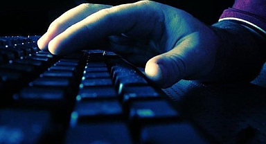 FETÖ iltisaklı hesaplara operasyon: 379 hesaba erişim engeli