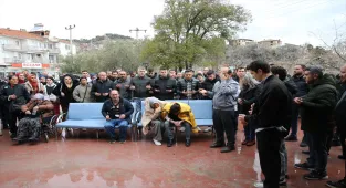 GÜNCELLEME 3 - Denizli'de devrilen midibüsteki 1 kişi öldü, 22 kişi yaralandı