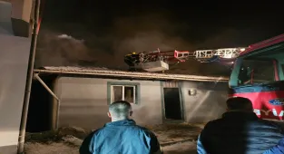 GÜNCELLEME - Çorum'da evde çıkan yangında ağır yaralanan kişi hastanede öldü