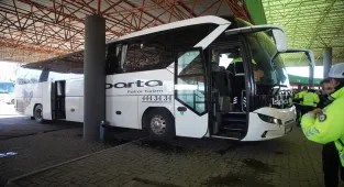 GÜNCELLEME - Edirne'de otogarda otobüsün çarptığı 2 kişiden 1'i öldü 