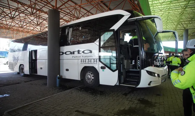 GÜNCELLEME - Edirne'de otogarda otobüsün çarptığı 2 kişiden 1'i öldü 