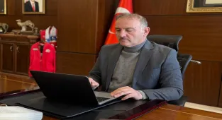 Harran Üniversitesi Rektörü Prof. Dr. Güllüoğlu AA'nın Yılın Kareleri oylamasına katıldı