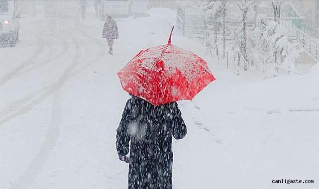 İstanbul'da kar alarmı! Yarın okullar tatil 