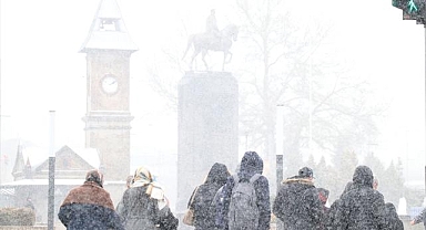 Kayseri dahil birçok ile kuvvetli kar yağışı uyarısı