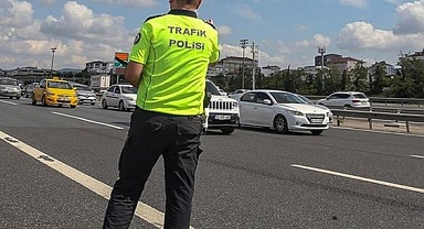 Kayseri'de arabasına sahte plaka takan şüpheli yakalandı