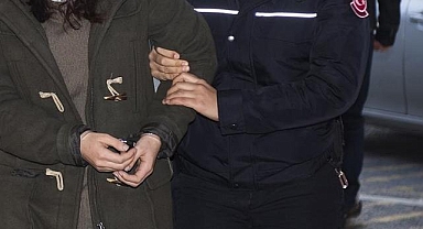 Kayseri'de fuhuş pazarlığı yaptıkları evi soydular