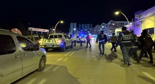 Kırıkkale'de kavgaya müdahale eden polis memurunun bıçakla yaralanmasına ilişkin 2 zanlı tutuklandı