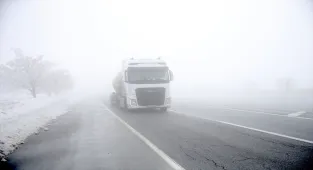 Van ve Bitlis'te 33 yerleşim yerine ulaşım sağlanamıyor