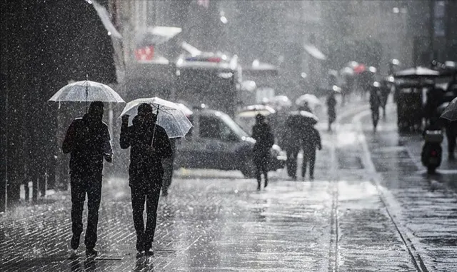 AKOM'dan İstanbul için karla karışık yağmur uyarısı