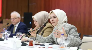 Bakan Göktaş, Mısır'ın Ankara Büyükelçisi el Sheikh'le bir araya geldi