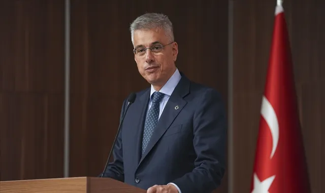 Bakan Memişoğlu, sağlık elçisi Doğa ve sigarayı bıraktırdığı dedesiyle bir araya geldi