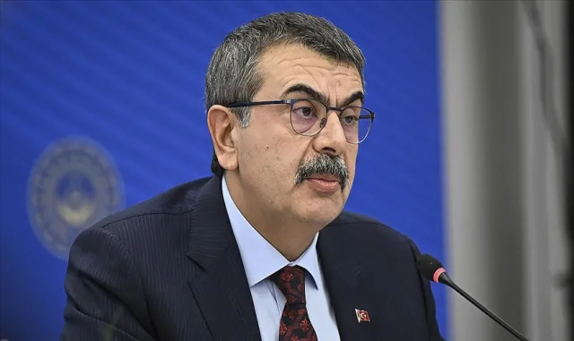 Bakan Tekin, Artvin'de Maarifin Kalbinde Ramazan programında konuştu:
