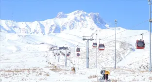 Erciyes Kayak Merkezi bu sezon 3 milyondan fazla ziyaretçiyi ağırladı