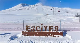 Erciyes'te 171 personelin katılımıyla çığ tatbikatı yapıldı