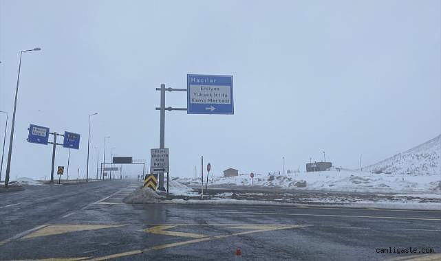 Erciyes yolu tipi nedeniyle trafiğe kapatıldı
