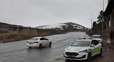 Erciyes yolunda trafik akışı yeniden başladı 